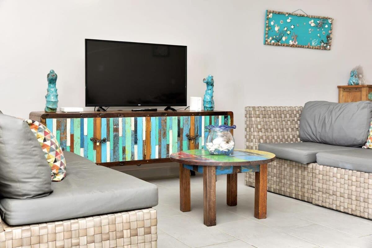 Belmar Oceanfront Apartment 14 Divers Paradise Kralendijk Buitenkant foto